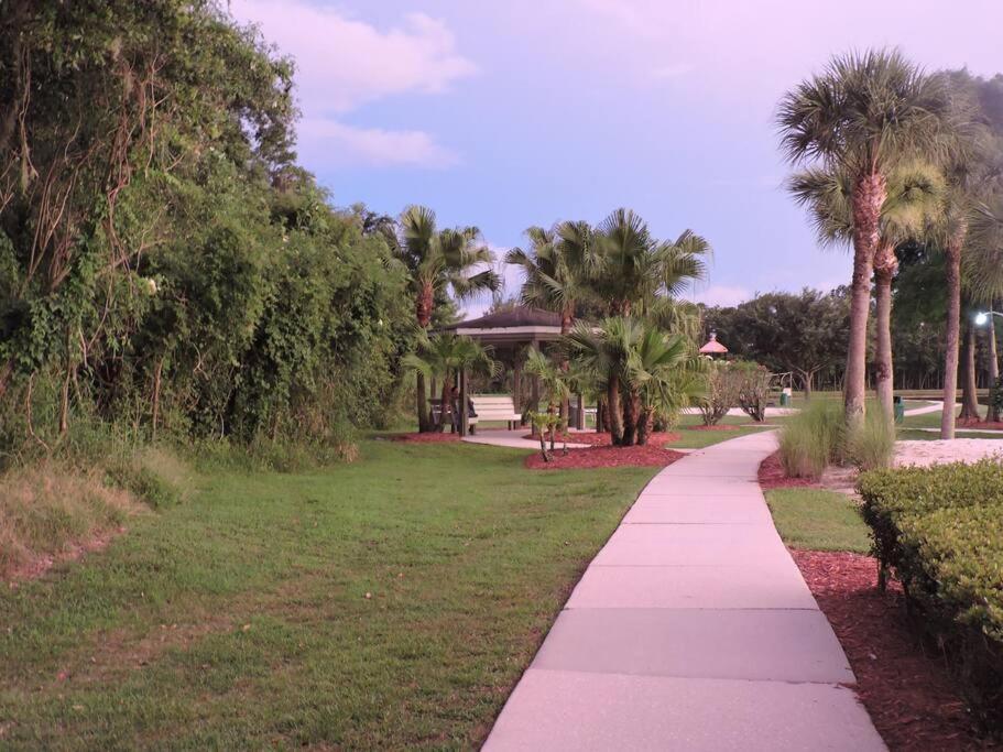 Enchanting Escape 3 Bedroom Minutes From Disney! Kissimmee Zewnętrze zdjęcie
